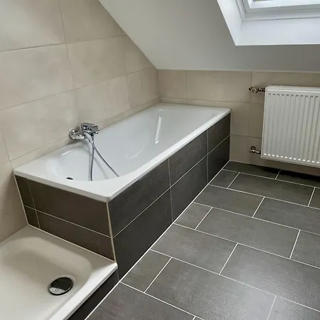 Appartement Bright Elzer Strasse *