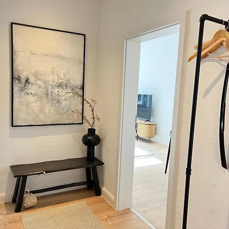Bright Elzer Strasse Apartment *