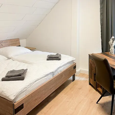 Bright Elzer Strasse Хильдесхайм