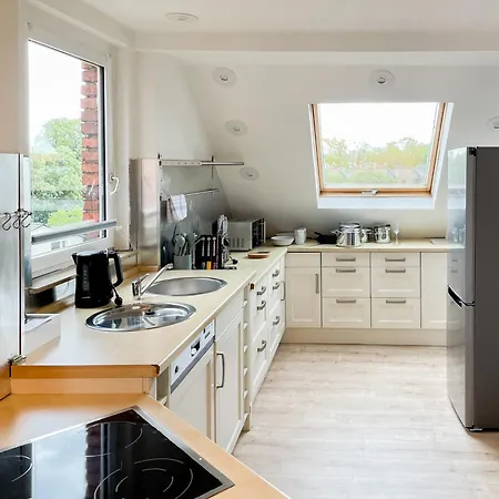 Bright Elzer Strasse * הילדסהיים