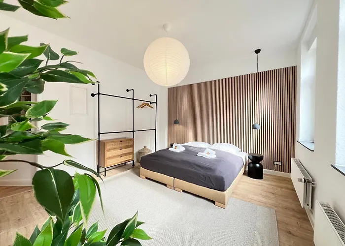 Bright Elzer Strasse