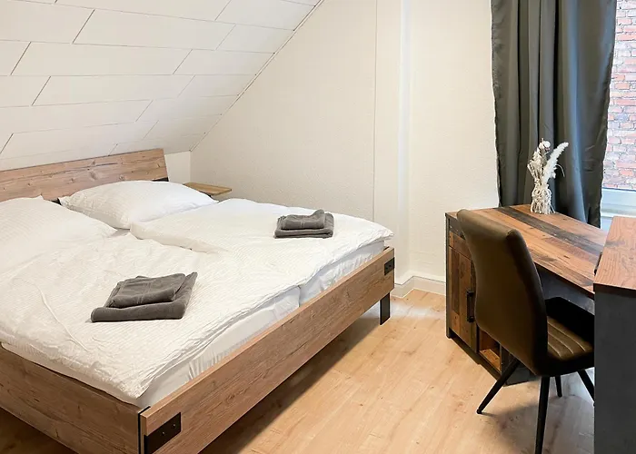 Bright Elzer Strasse Хильдесхайм