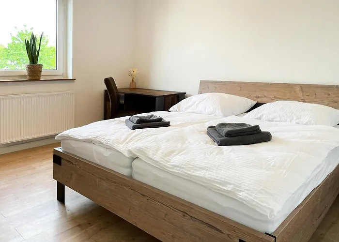 Bright Elzer Strasse