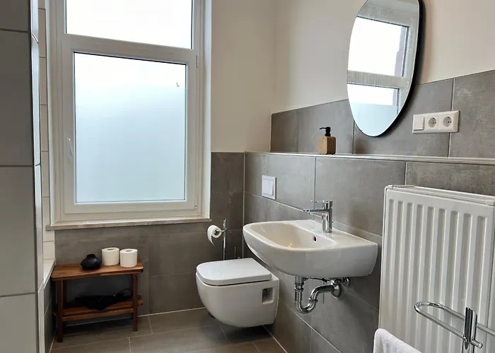 Апартаменты Bright Elzer Strasse Хильдесхайм