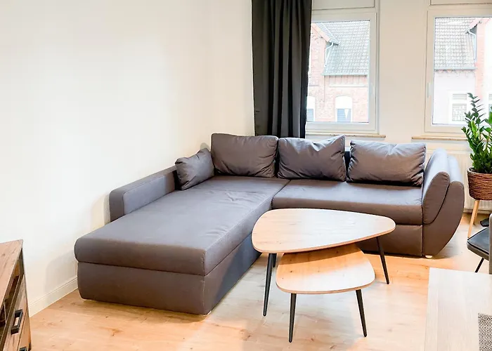 Bright Elzer Strasse *