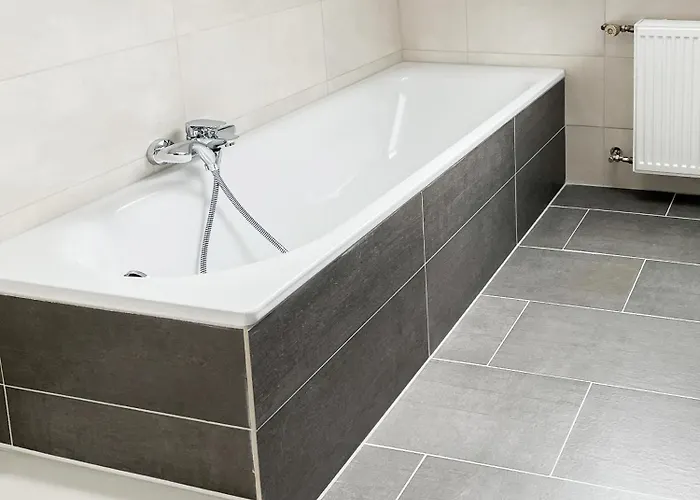 Bright Elzer Strasse Апартаменты *